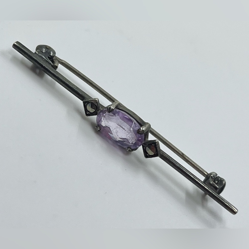 Sterling marcasite amethyst vintage 1 7/8” bar pin with patina (881)